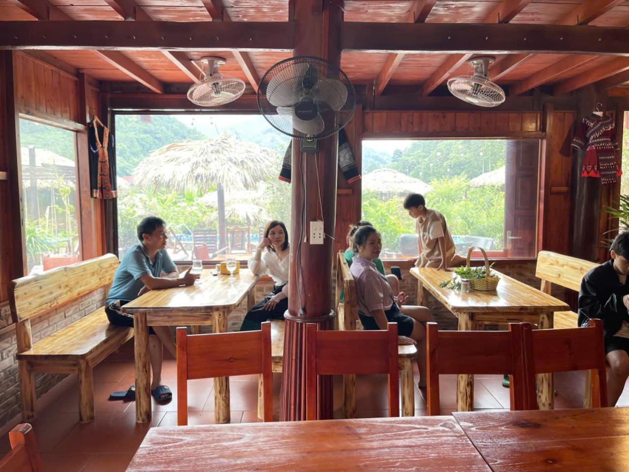 Bac Ha Lodge Retreat Екстер'єр фото